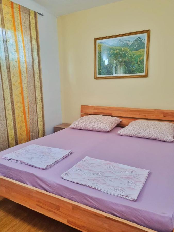 Apartments Discovery 2 ยูบุสกี ภายนอก รูปภาพ