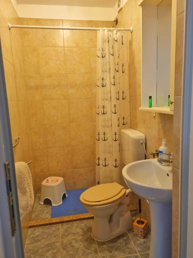 Apartments Discovery 2 ยูบุสกี ภายนอก รูปภาพ