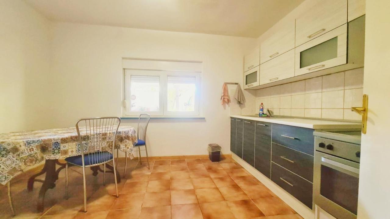 Apartments Discovery 2 ยูบุสกี ภายนอก รูปภาพ